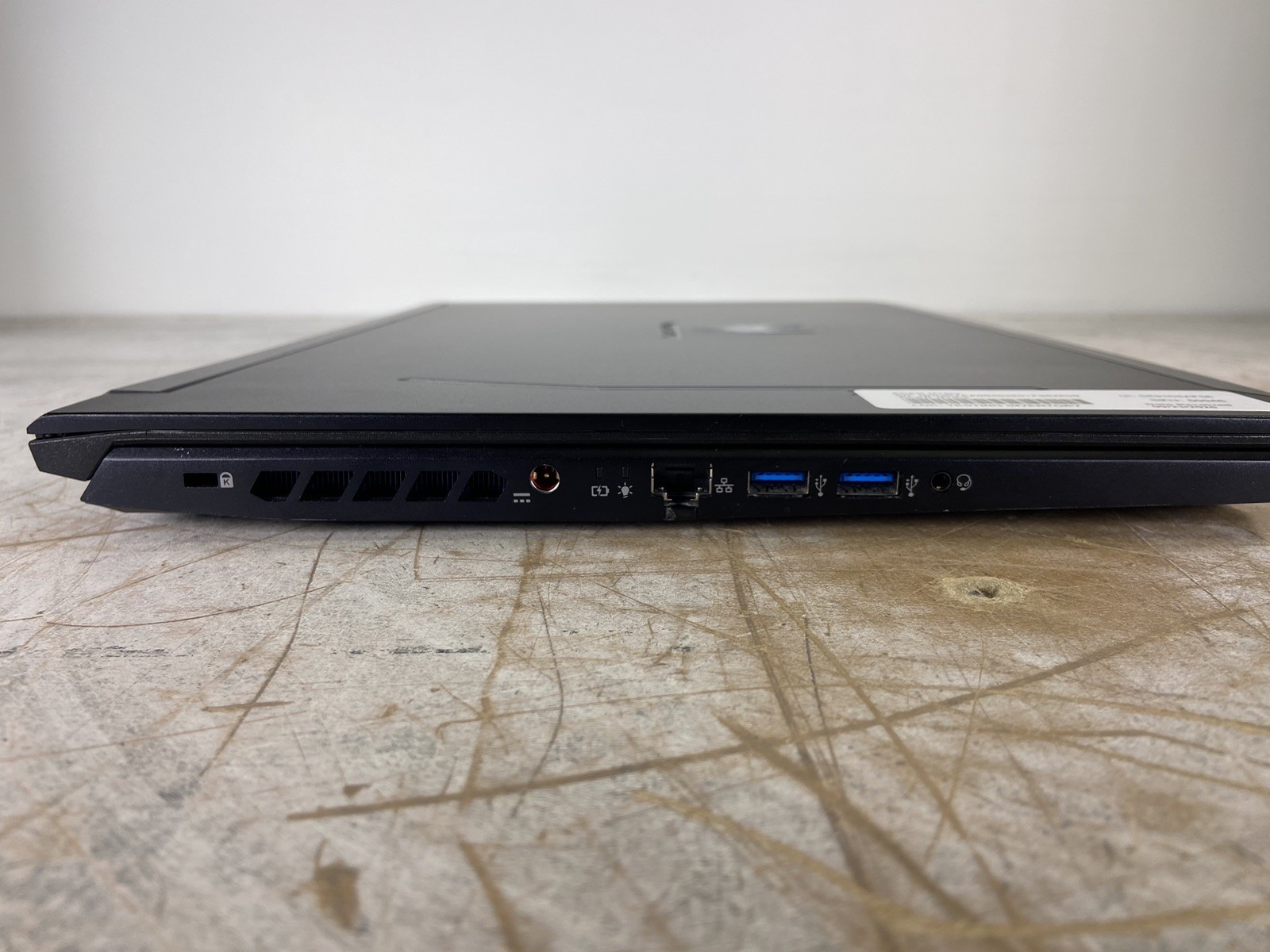 ACER PREDATOR HELIOS N18I3(PH317-54)i7-10750H@2.6GHz,16GB RAM, NO HDD/OS-(PARTS)