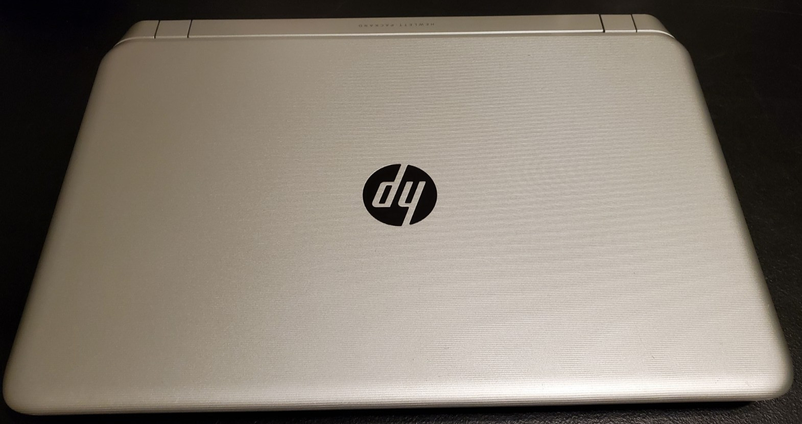 HP Pavilion 15-p066us Intel i3-4030U, 1.90GHz 6GB 128GB SSD Windows 10 W/Charger