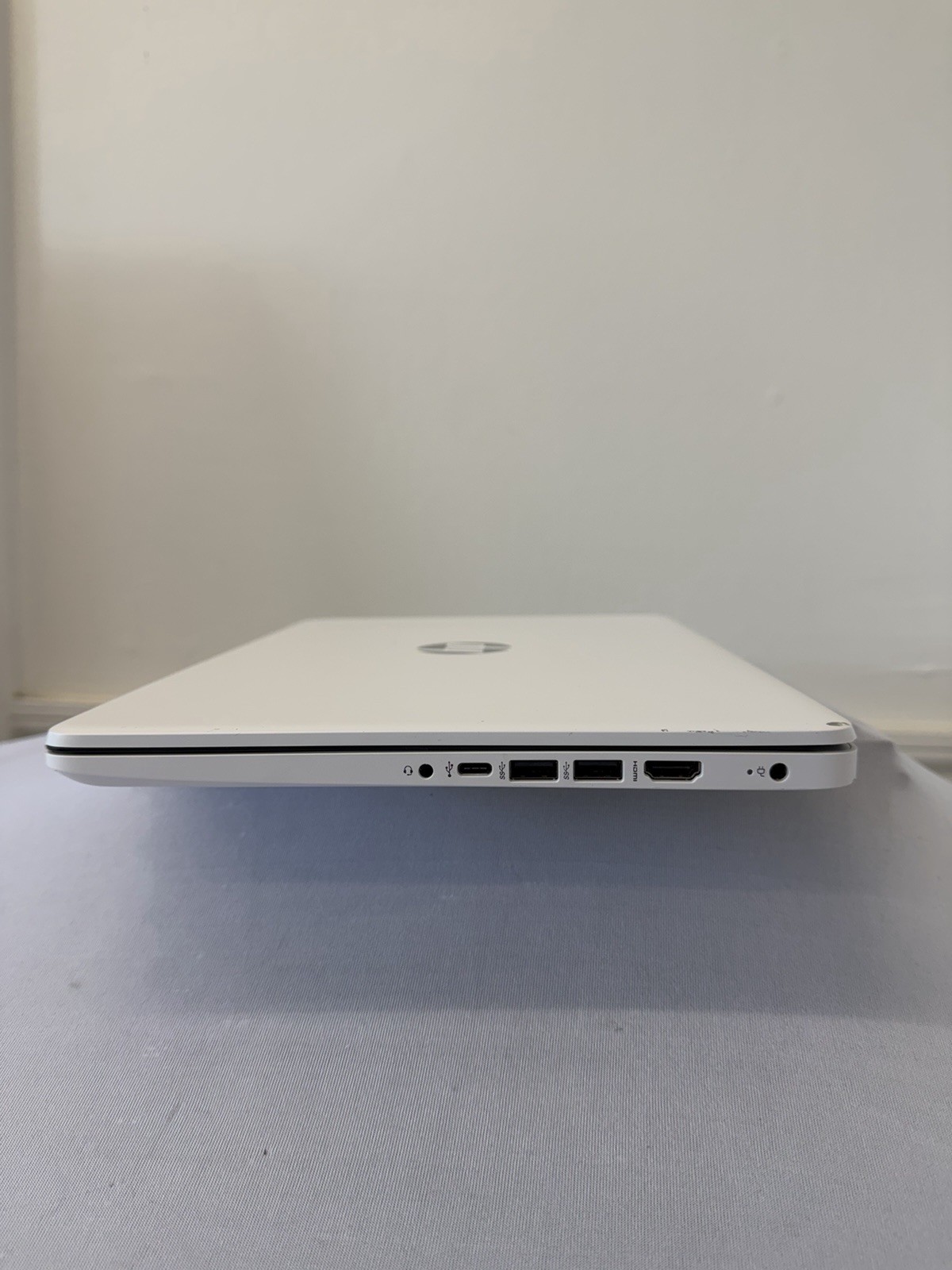 HP Laptop 14-dq0052dx – Good Screen – Intel Celeron N4120 – RAM 4 GB – Read Des