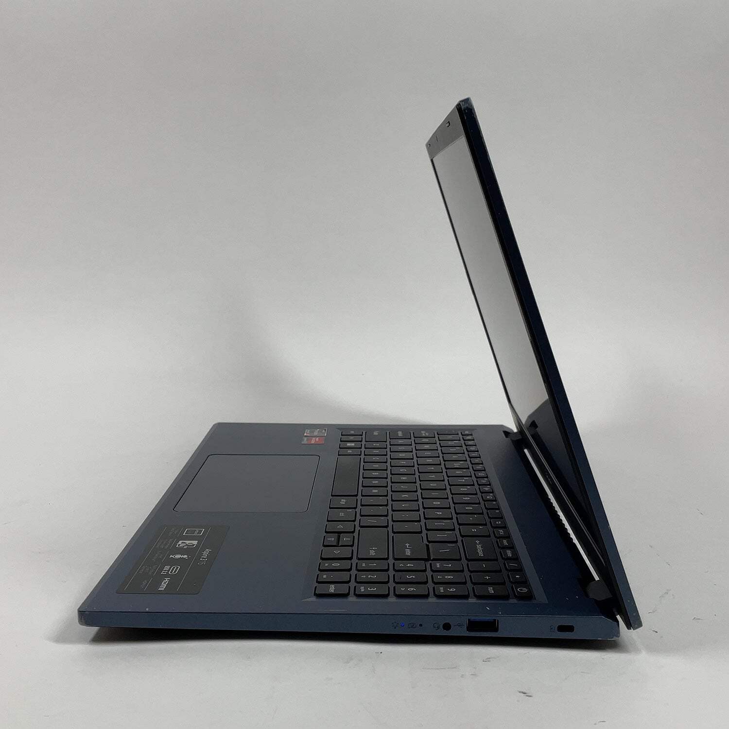 Acer Aspire 3 N23C3 15.6″ Ryzen 5 7520U 2.8GHz 8GB RAM 512GB SSD