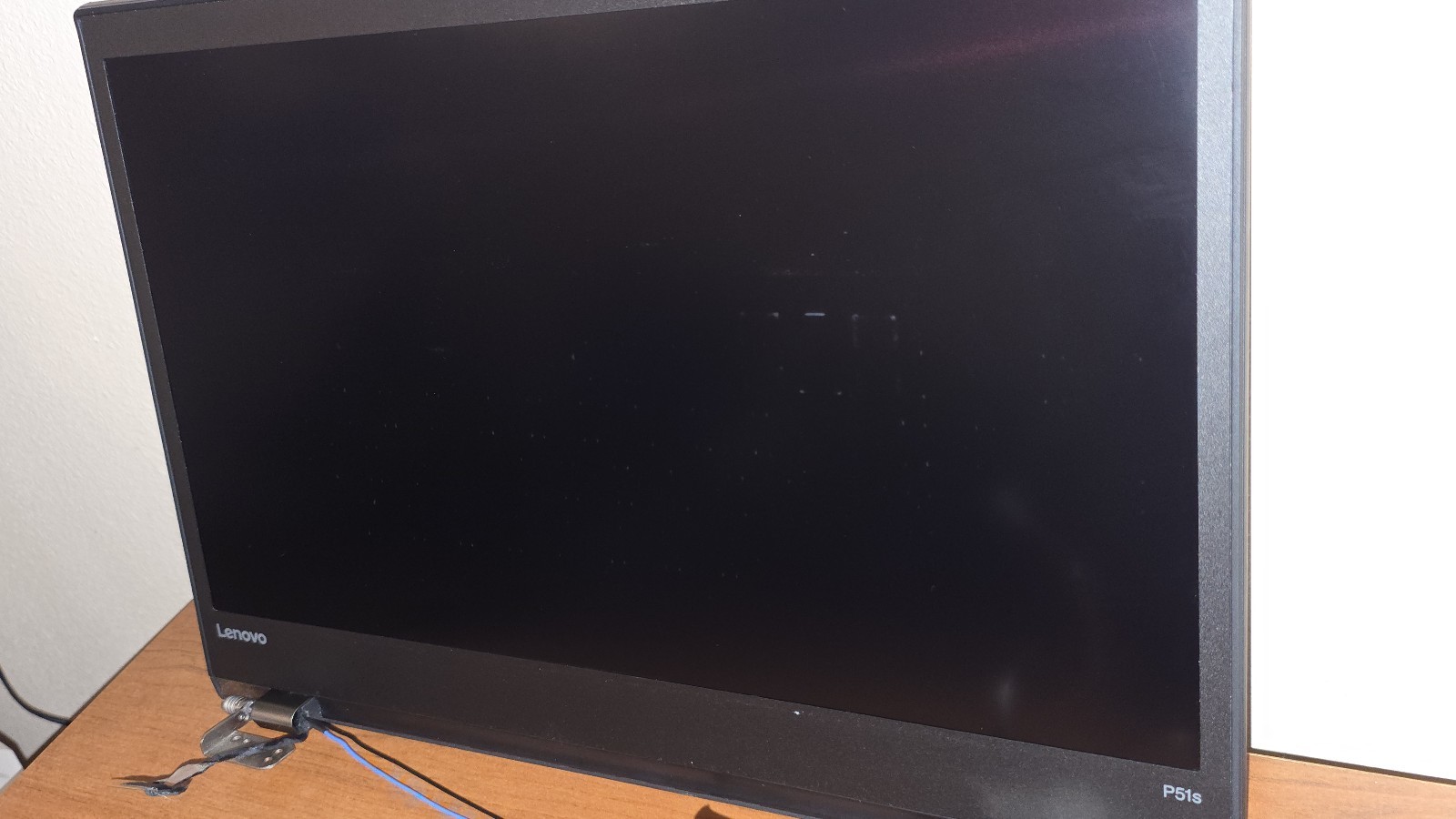 Lenovo ThinkPad P51S T570 15.6″ Complete Display Assembly – Read DESCRIPTION