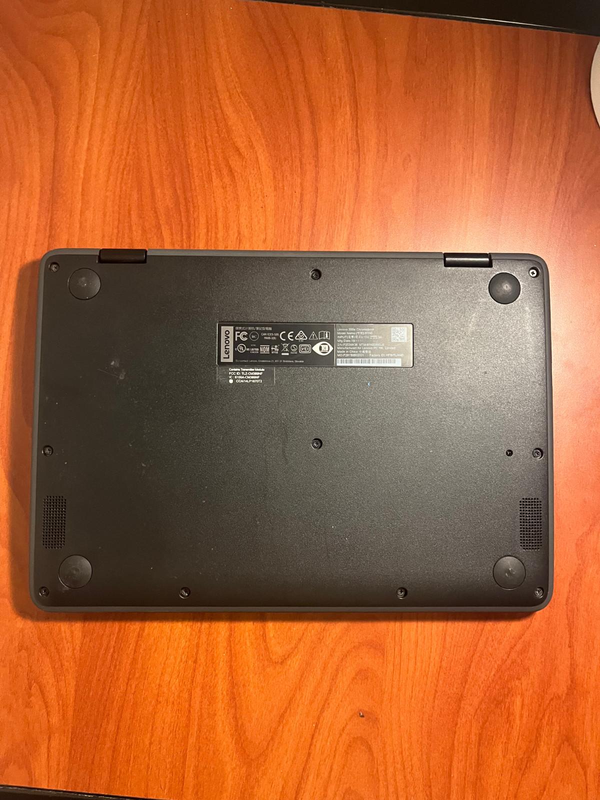 Lenovo 300e (N23 Yoga) Chromebook Laptop/Tablet Great condition