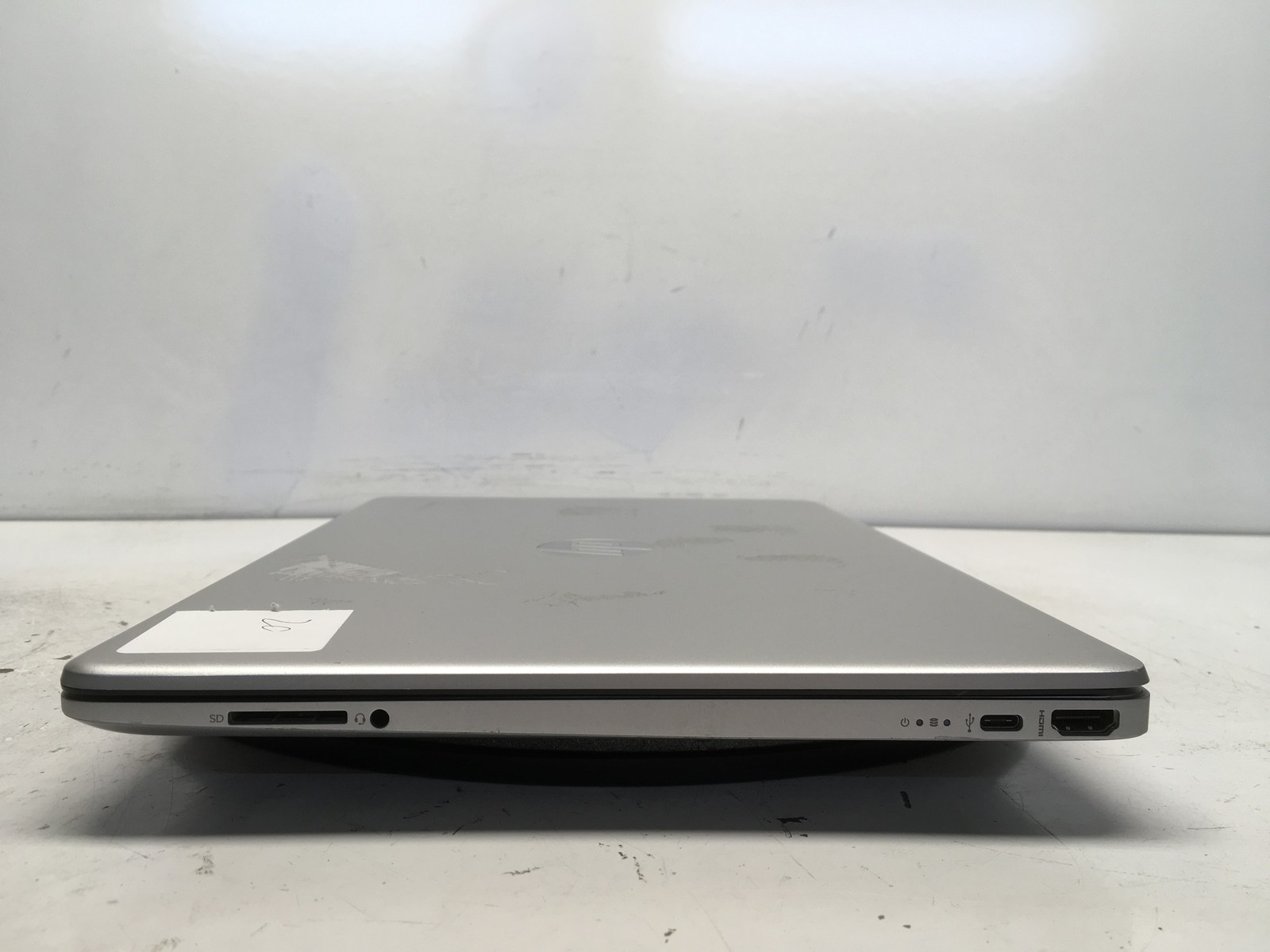 HP 15-DY1025NR Intel i3-1005G1 1.2GHz 4 GB NO HDD No Batt