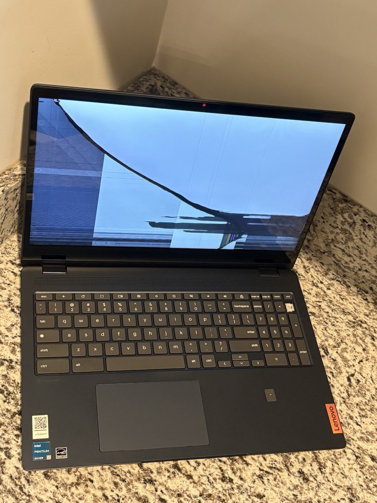 Lenovo IP FLEX-15IWL 15.6″ Laptop i7-8565U 8 GB RAM 256 GB SSD Win 11 SEE DESC
