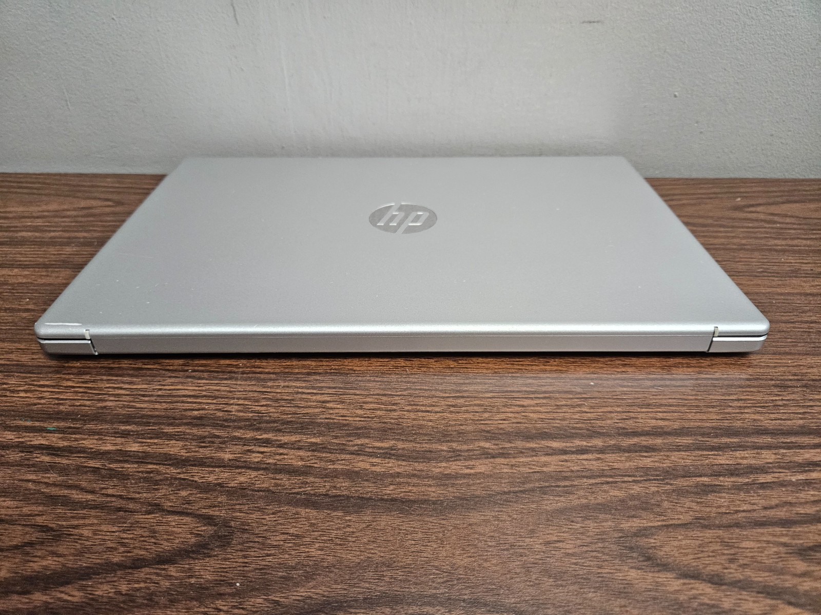 HP 15-fc0047wm 15.6″ Touch AMD Ryzen 7 7730U 16GB 512GB Minor Screen Issues READ