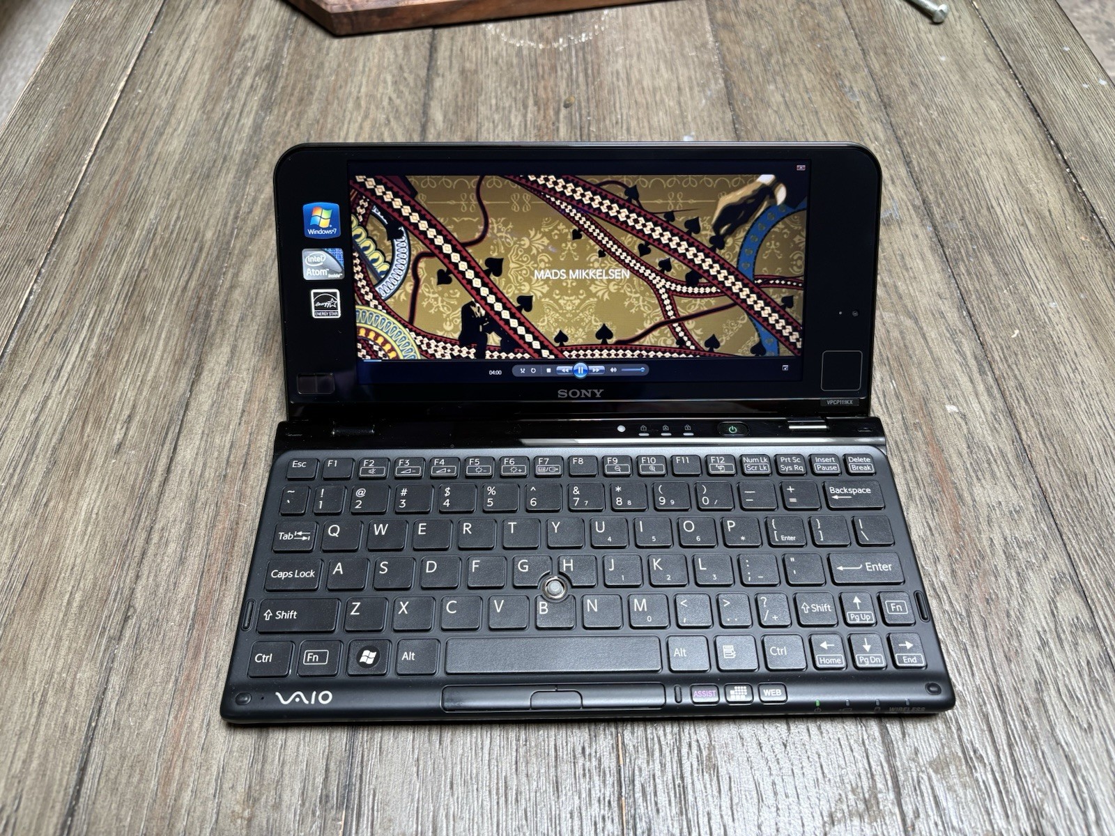 Sony Vaio P Series VPCP111KX Vintage Laptop Mini P11 Z530 2Gb Ram 64GB SSD Win7