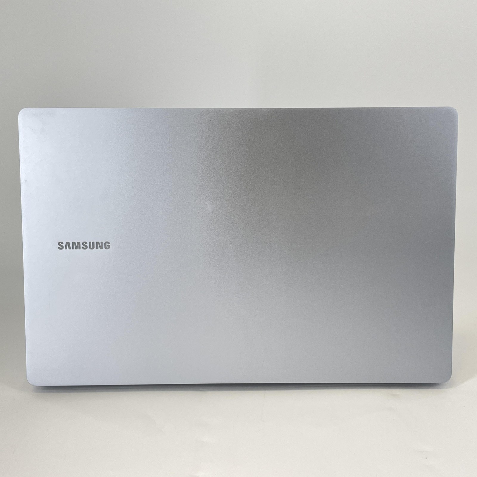 Samsung Galaxy Book4 Edge 15.6 FHD 3.24 GHz X Snapdragon X Plus 16GB 1TB eUFS