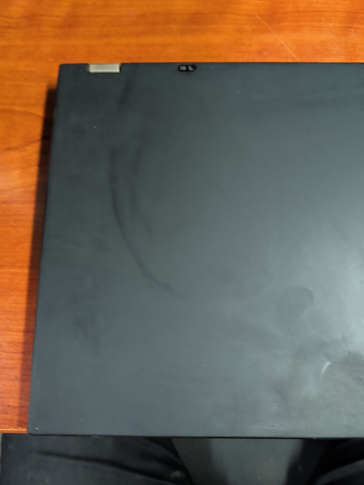 LENOVO THINKPAD T410S – FOR PARTS – INTEL CORE I5 See Pics. Parts****