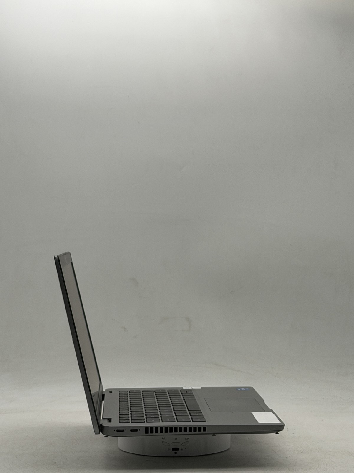 Dell Latitude (5420) 14″ i5-1135G7 8GB 128GB No OS Read