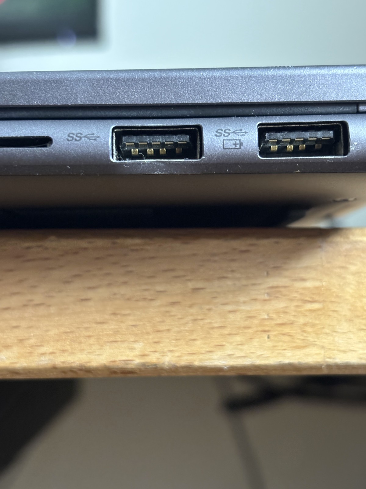 Lenovo Yoga 7 16IRL8 16″ i5-1335U @ 1.3GHz 16GB RAM 512GB SSD Windows 11