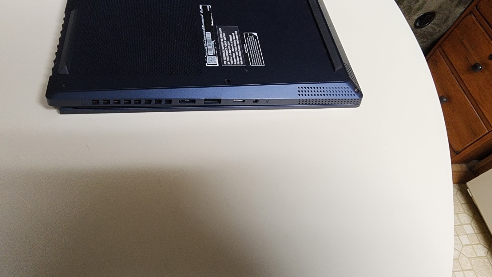 MSI Stealth 16 Studio A13VG-056US 16″ (1TB SSD, Intel Core i7-13620H,…