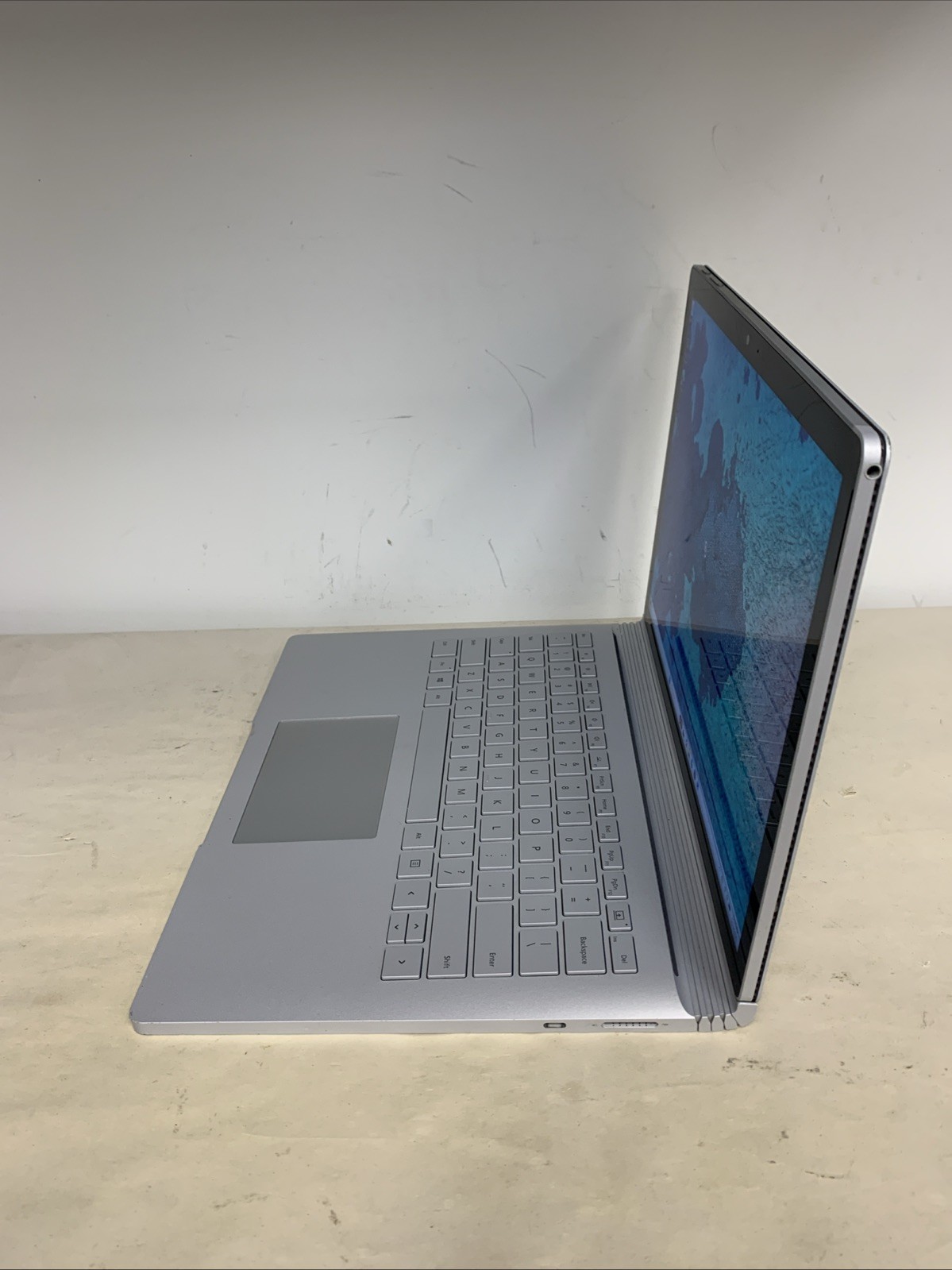 Microsoft Surface Book 2 i7-8650U 8GB RAM 256GB SSD Win11 Pro | GTX 1050