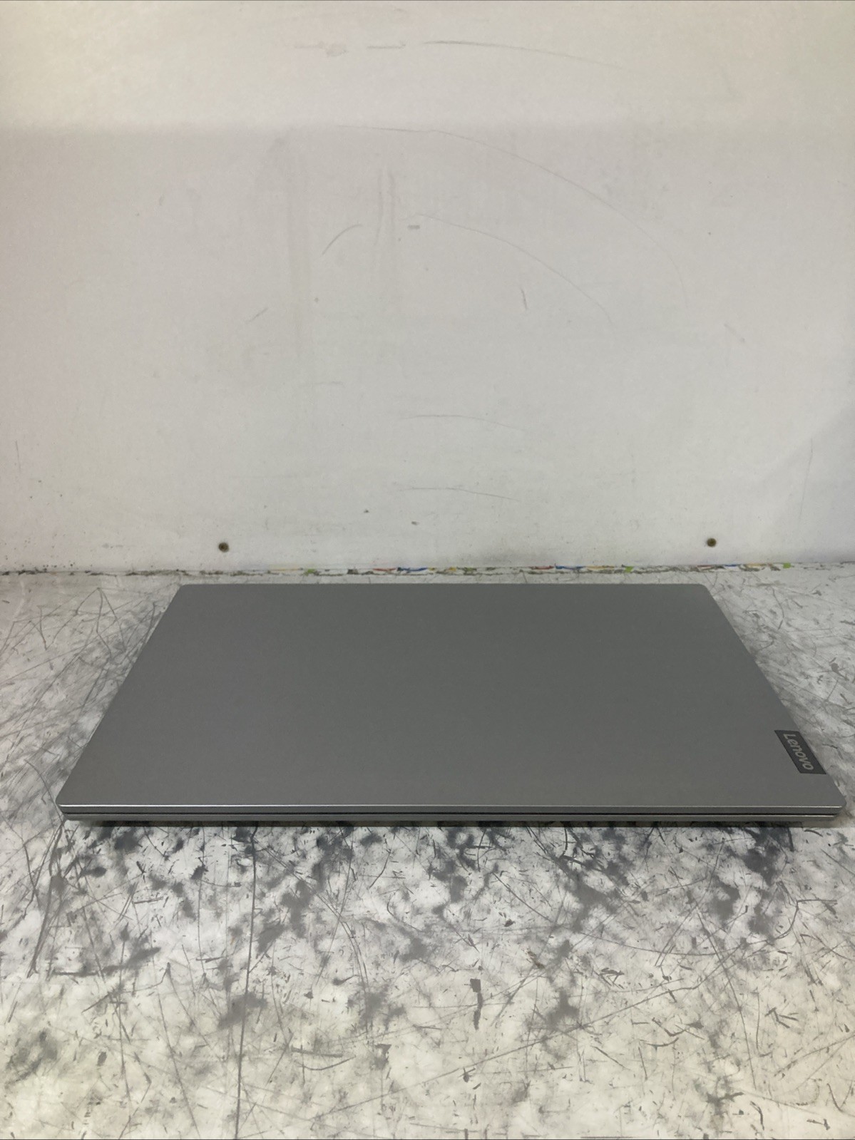 Lenovo Ideapad L340-17API AMD Ryzen 5 3500U 2.1 GHz 8 GB No HDD Boot to BIOS