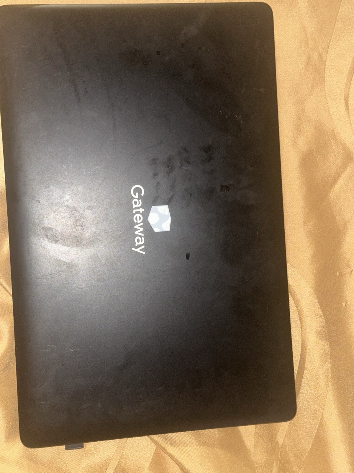 Gateway GWTN156-7BK 15.6″ Intel Core i3 Windows Laptop 256GB SSD Wi-Fi Black