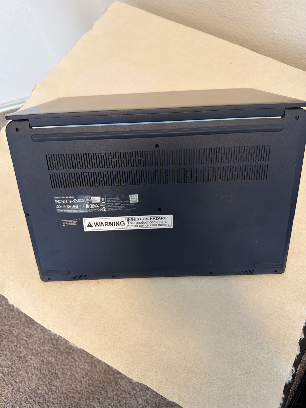 Lenovo IdeaPad 1 15AMN7 AMD Ryzen 3 7320u 8GB 256GB SSD Windows 11Home