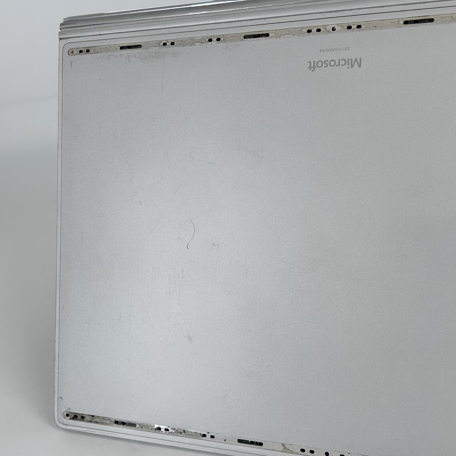 Microsoft Surface Book 2 15 TOUCH i7-8650U 1.90GHz 16GB 512GB SSD -BAD BATTERY