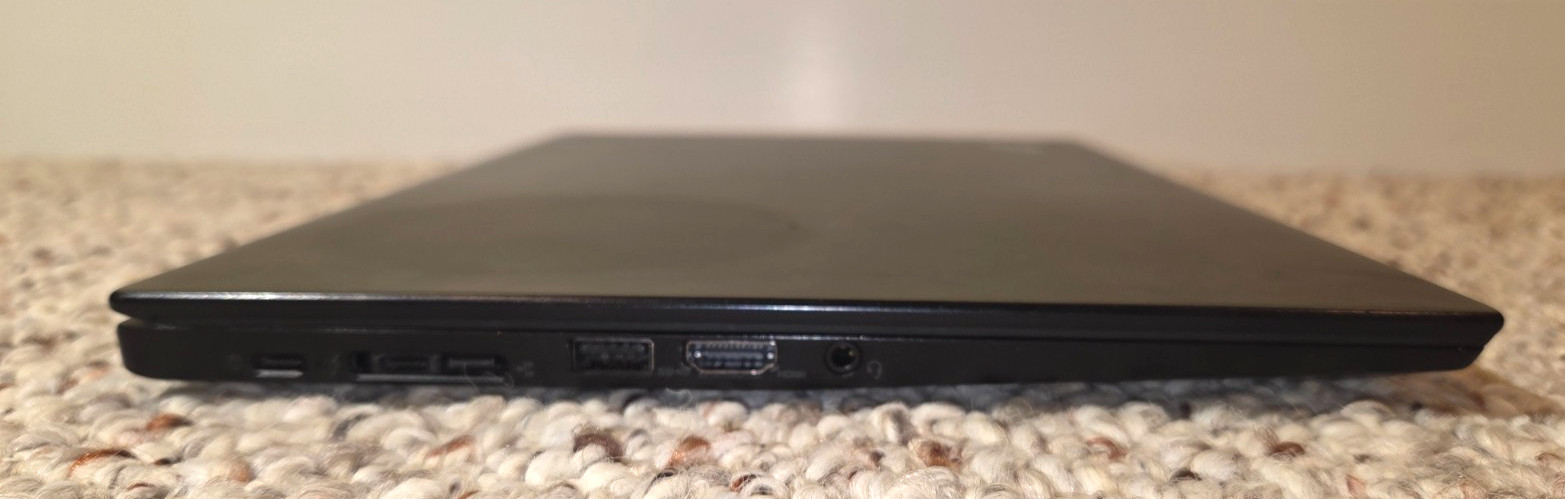 Lenovo ThinkPad T490s 14″ (512 GB SSD, Intel Core i7-8565U, 1.8 GHz, 16 GB RAM)