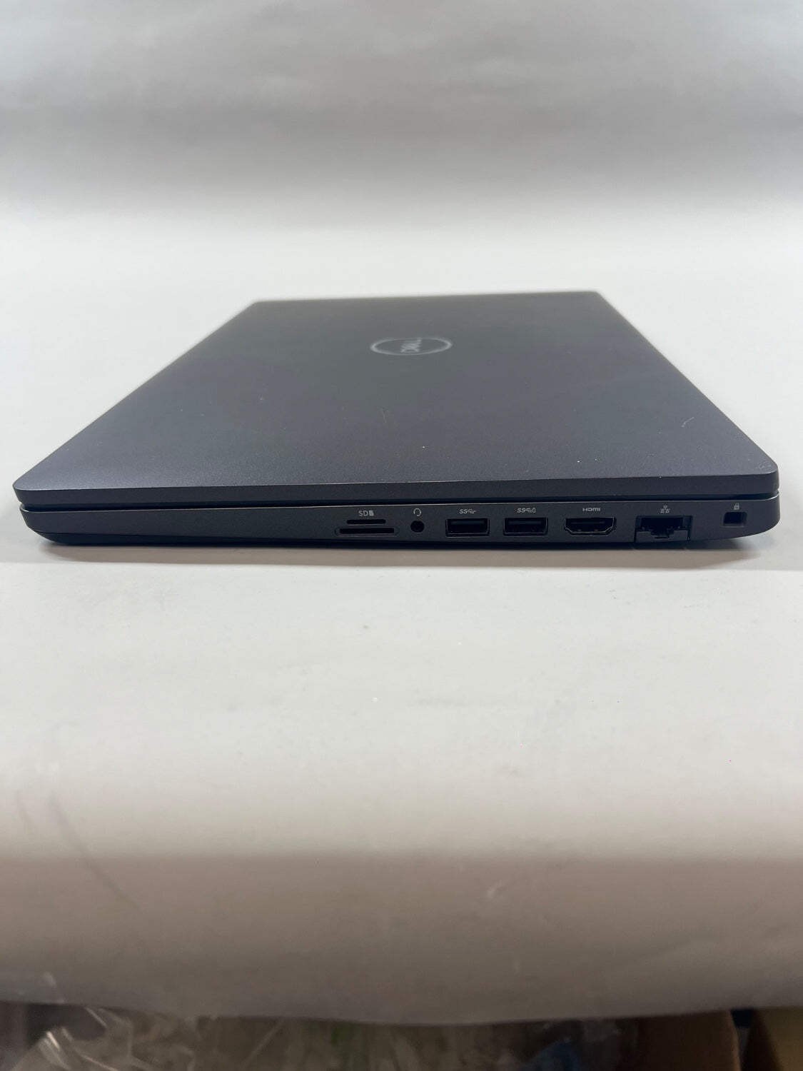 Dell Latitude 5500 15.6″ i5-8365U 1.6GHz 8GB RAM 256GB SSD