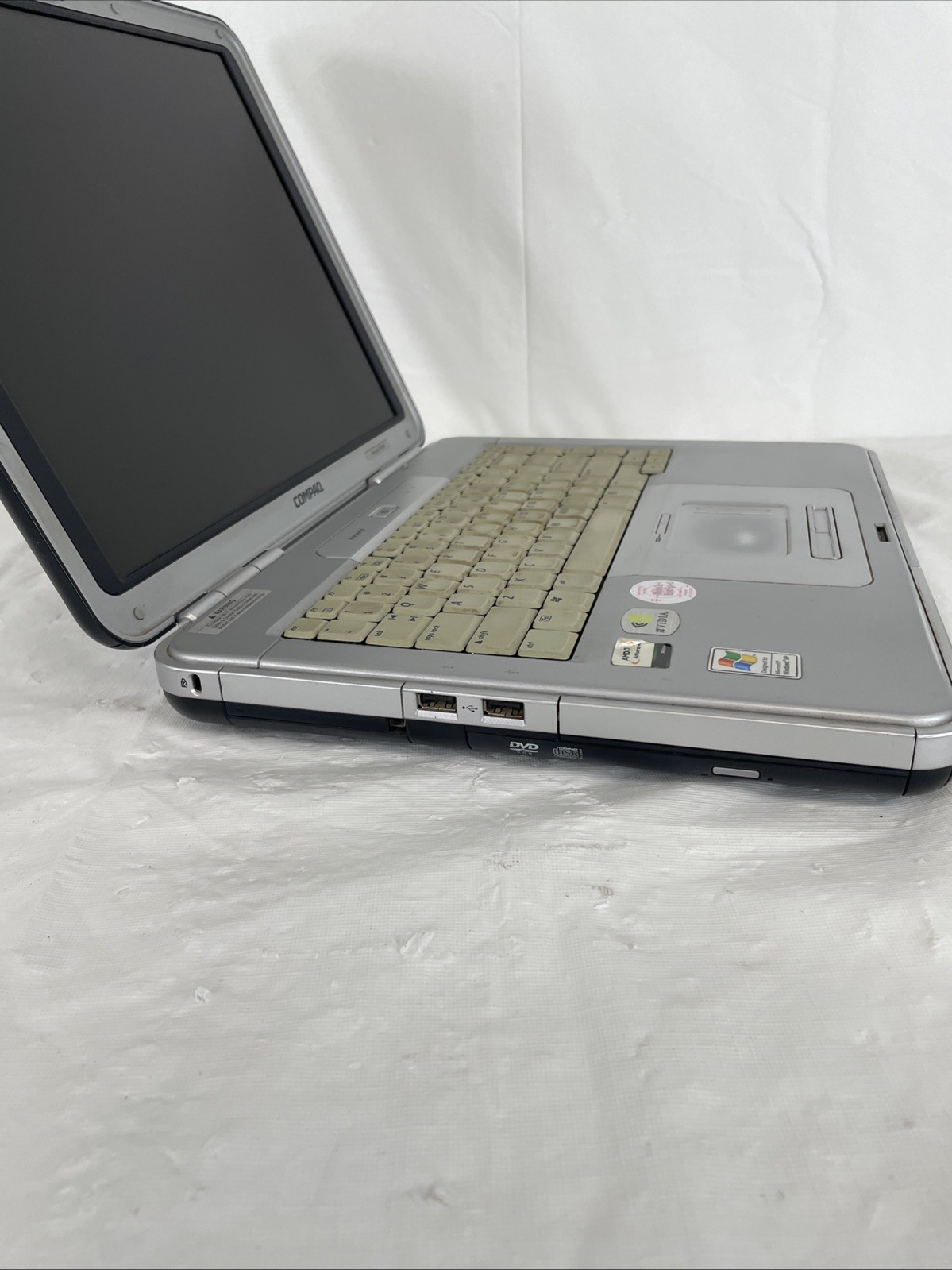 Compaq Presario R3200 Athlon 64 15″ 512MB RAM – BOOTS BIOS – No HDD | BB