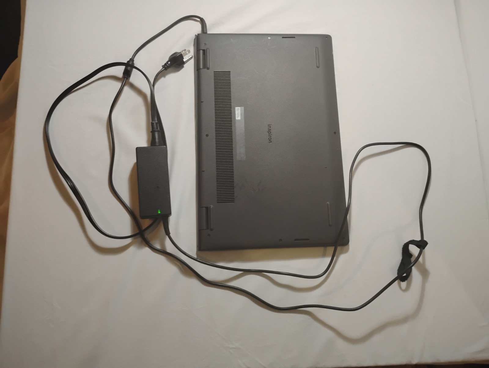 Dell Inspiron 15 3520 laptop, 2024 model, i3-1215u, 15.6″ screen