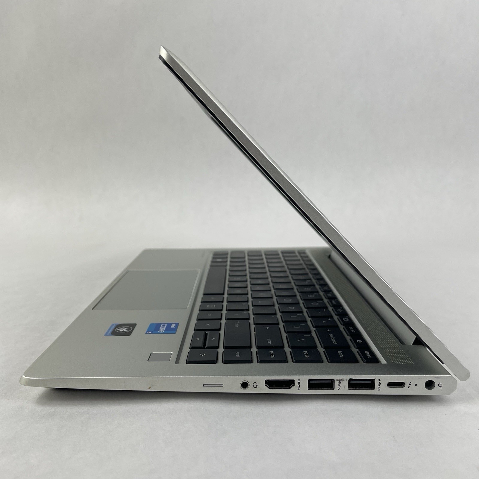 HP EliteBook 640 G9 14″ i5-1235U 3.96 GHz 16 GB RAM No SSD/OS/AC