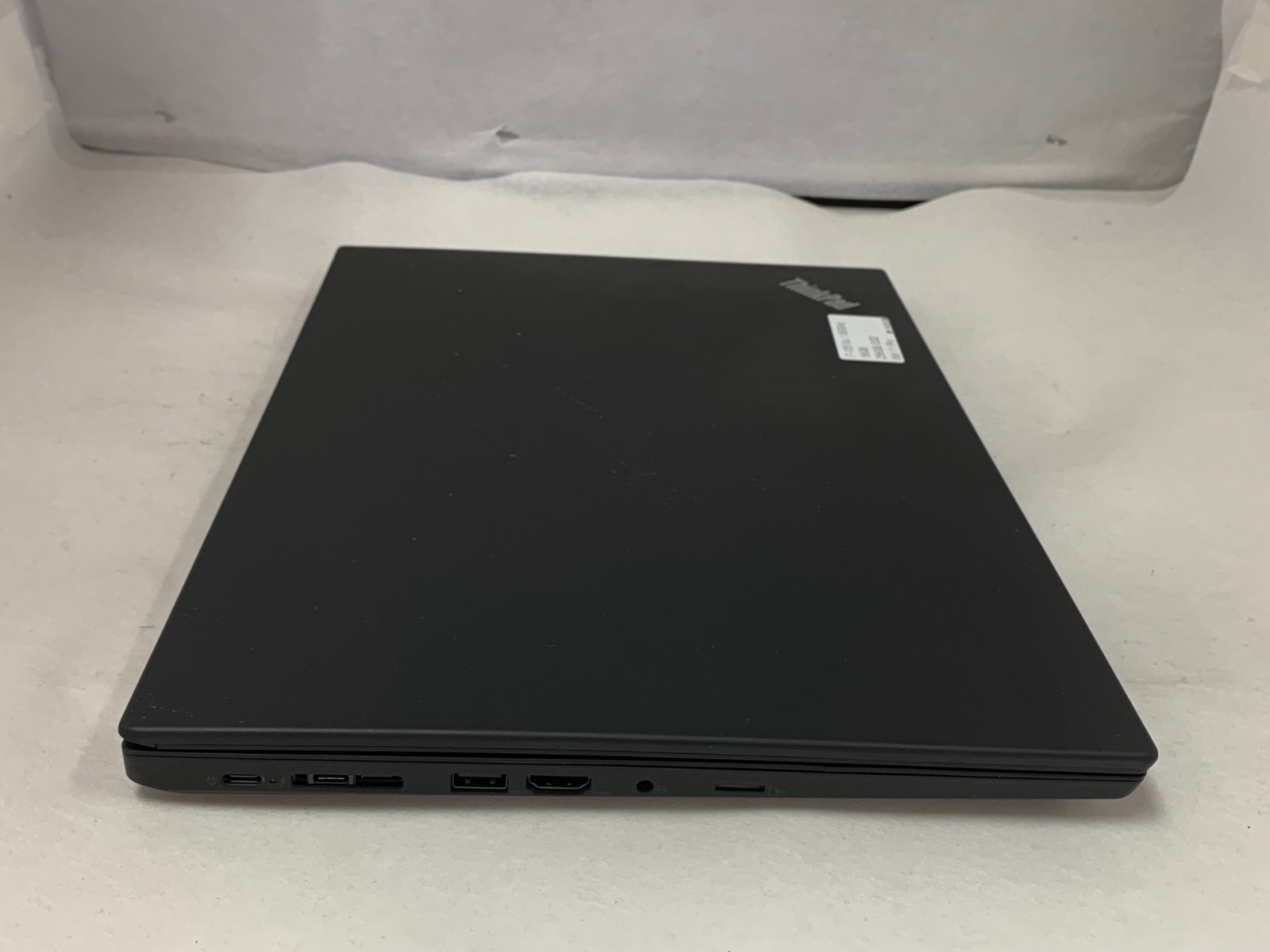 Lenovo ThinkPad T15 15.6″ FHD i7-10510U 1.8GHz 16GB 256GB W11P
