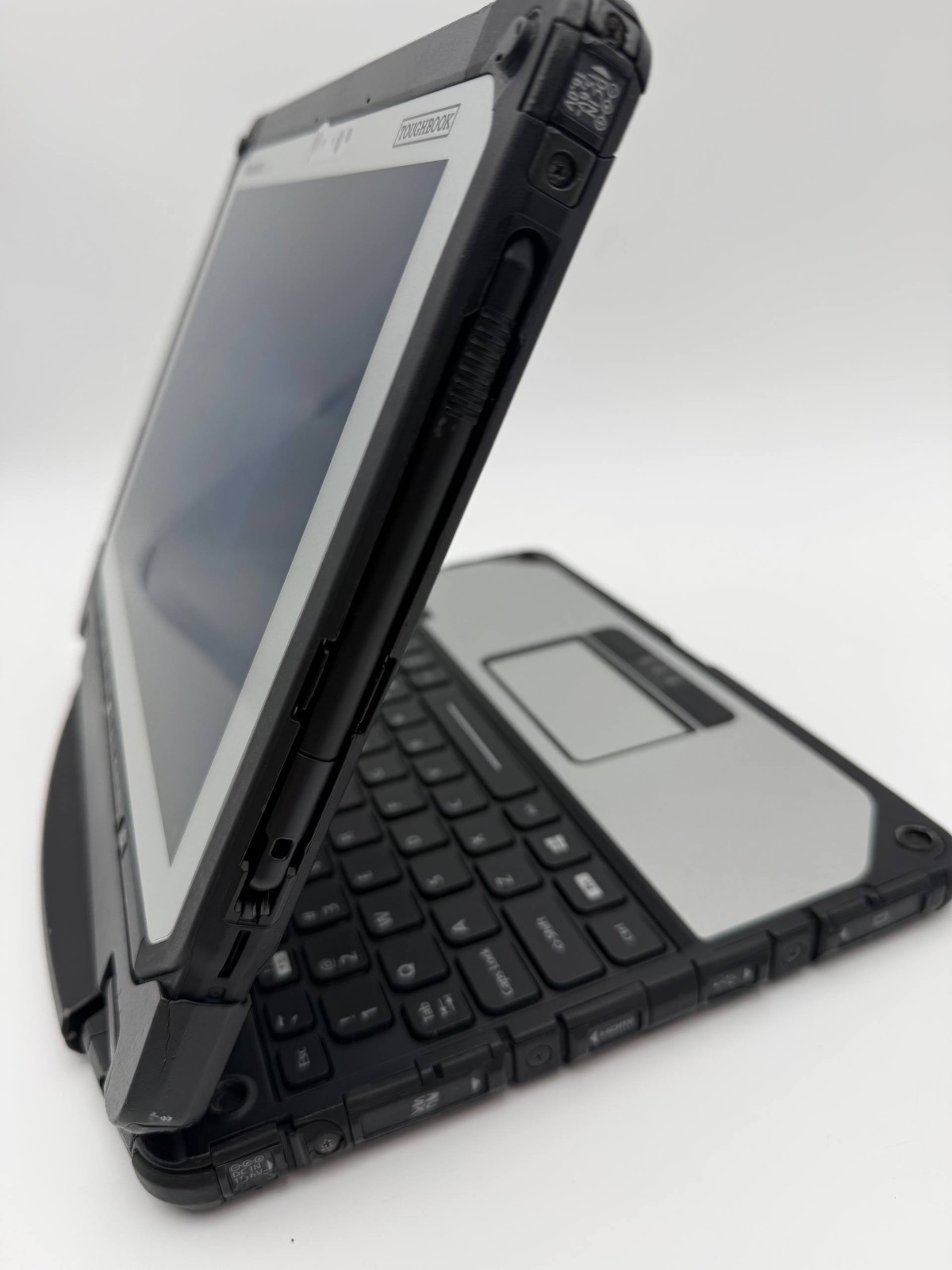Panasonic Toughbook CF-20 MK2 i5-7y57 8GB 256GB Barcode Win10pro 2 batteries