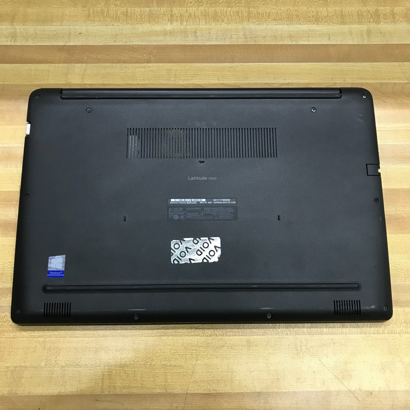 Dell Latitude 3500 15.6″ i5-8365U 1.6GHz 8GB RAM 256GB M.2 SSD (Windows 11 Pro)