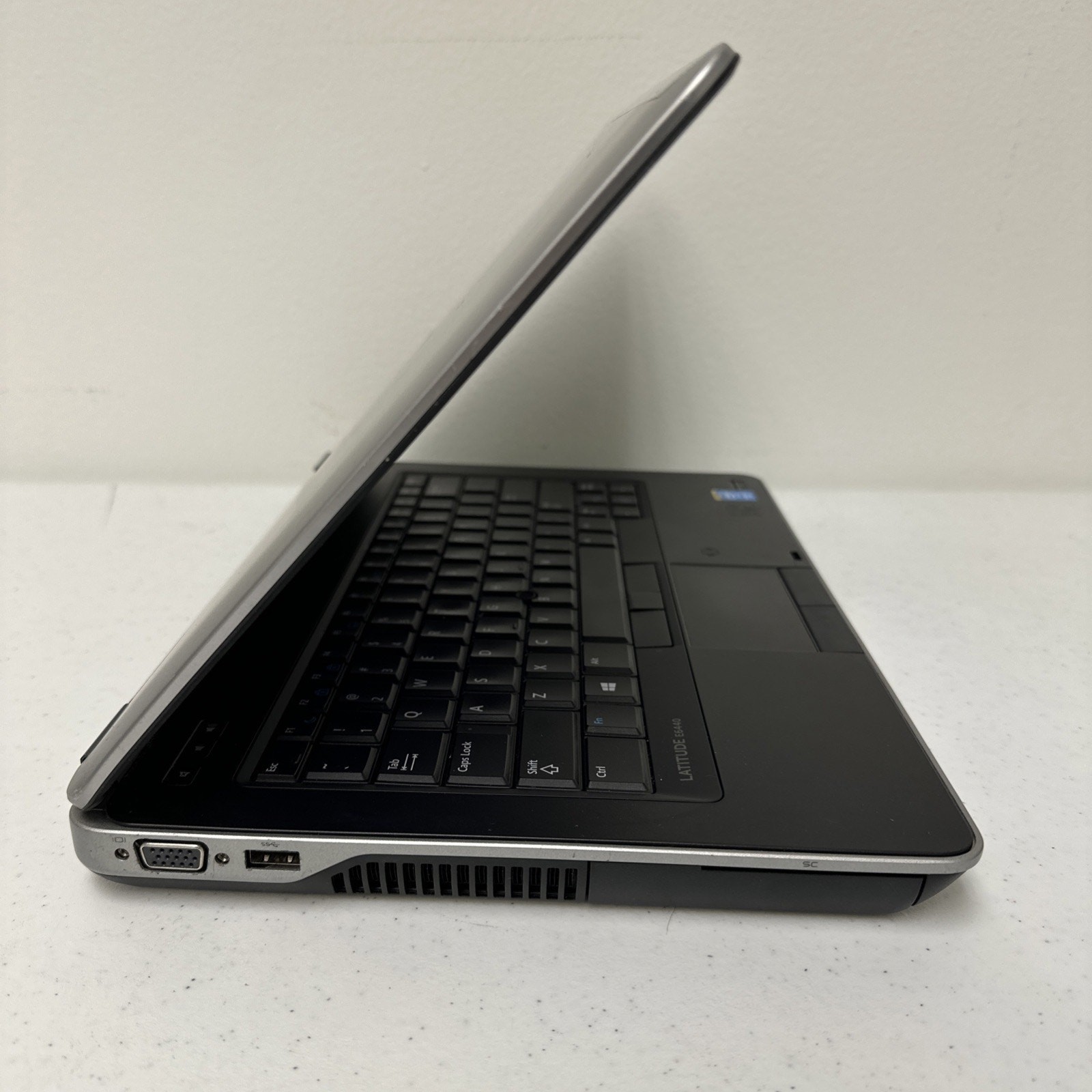 Dell Latitude E6440 i5-4300M 8GB 120GB SSD Webcam Wi-Fi Win10 Pro 14″