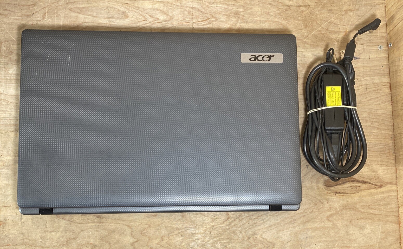 Acer 5733Z-4477 Pentium P6200@2.13GHz | 4GB | 500GB HDD | W10H | BAD BATT | READ