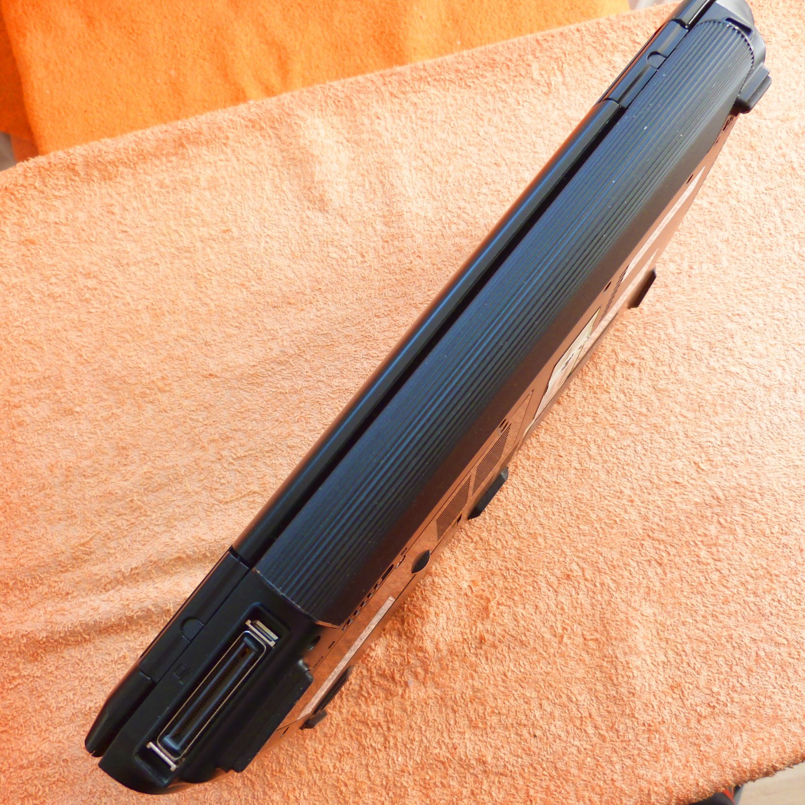 Acer Ferrari 1000 RARE HTF l NetBook 12 inch l NO Hard Drive No Windows