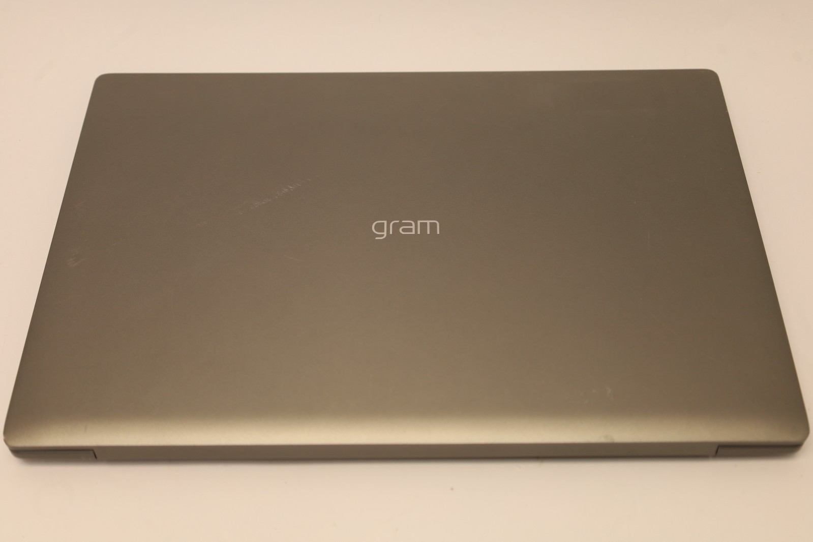 LG Gram 17″ (Intel Core i7-106567 512GB SSD, 16GB RAM) Laptop