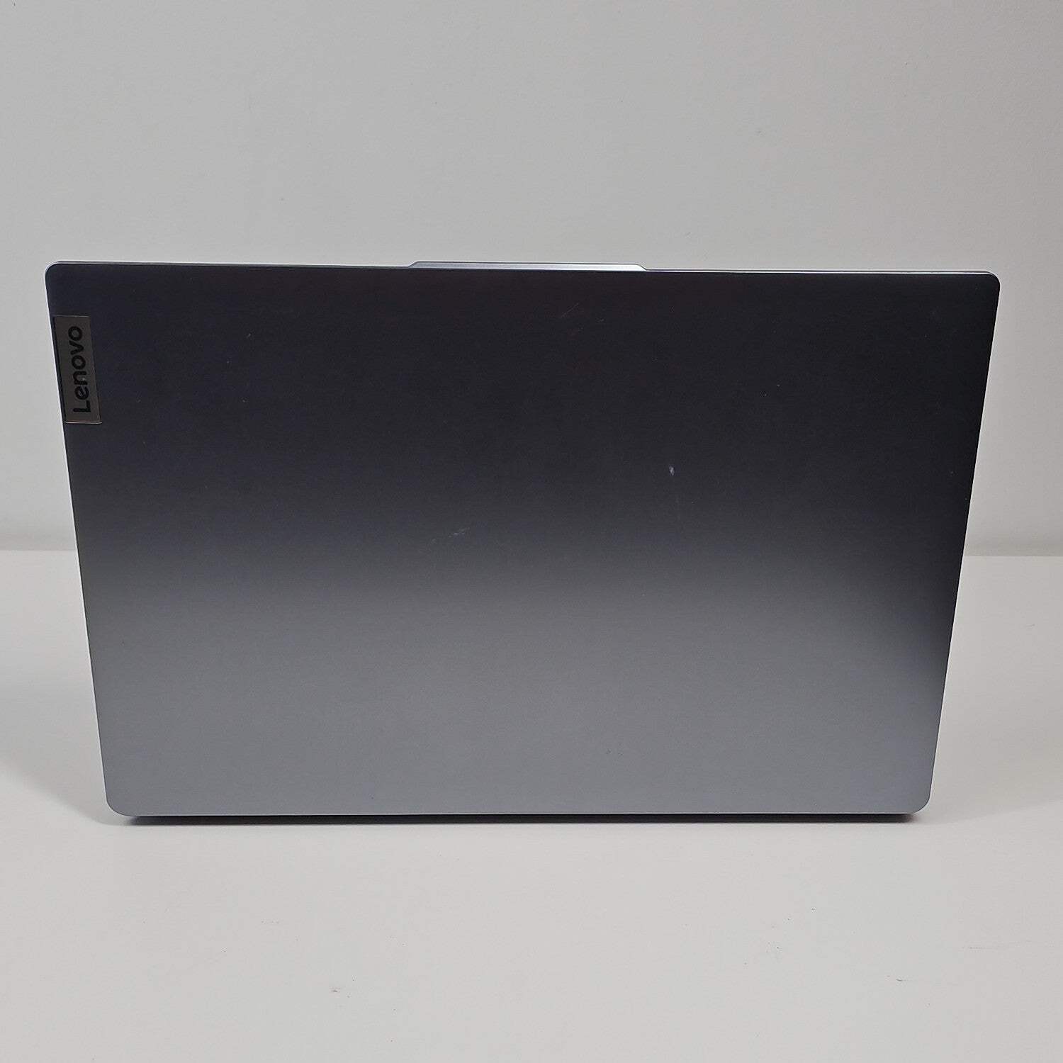 Lenovo IdeaPad 3 15ABR8 15.6″ Ryzen 7 5825U 2.0GHz 16GB RAM 512GB SSD