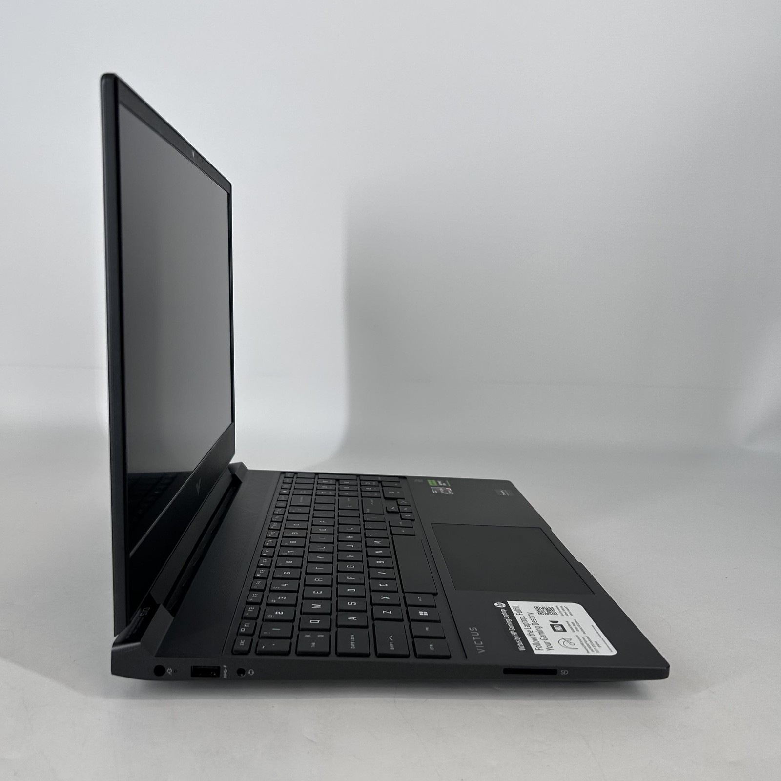 HP Victus Gaming 15 Gray 144Hz FHD 3.0 GHz Ryzen 5 7535HS 8GB 512GB SSD RTX 2050