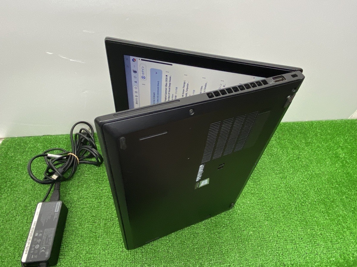 Lenovo ThinkPad X280 20KES55U0D i5 8th Gen Laptop 8GB RAM 256GB SSD 12.5″ Used