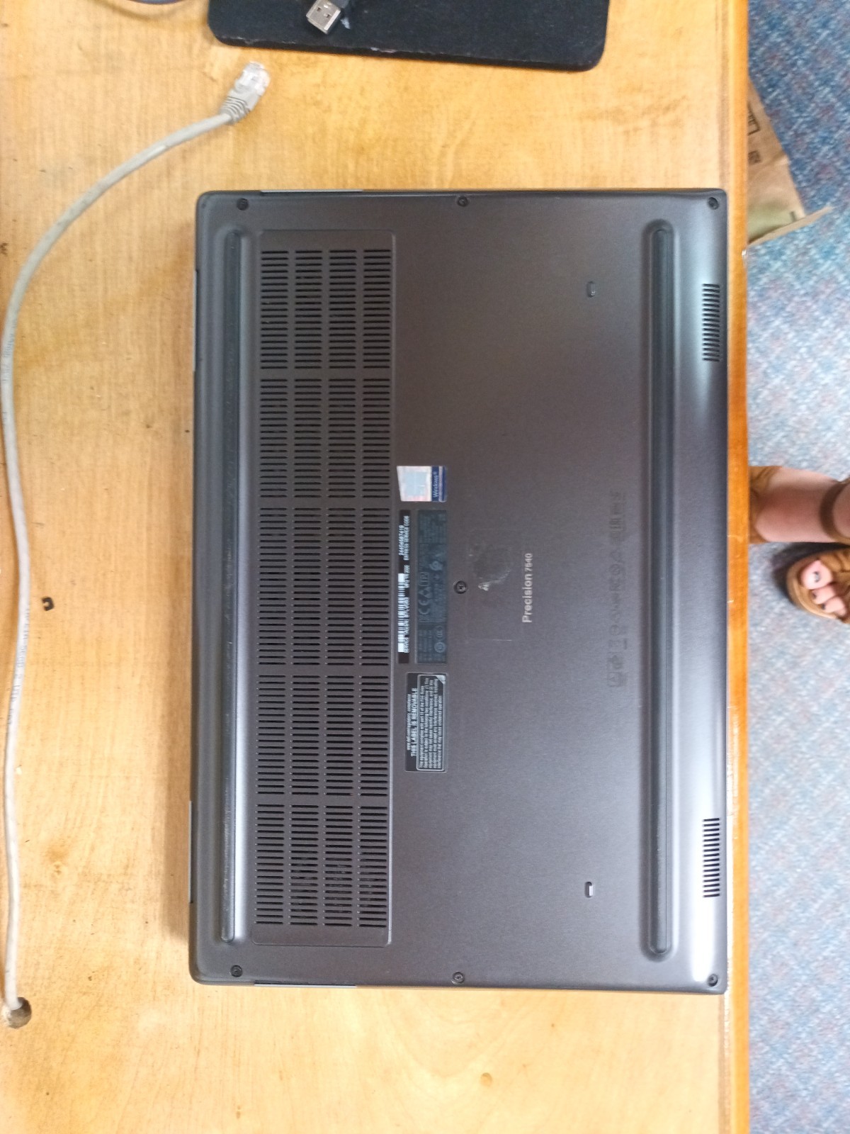 Dell Precision 7540 Xeon E-2276M 32GB RAM Mobile Workstation No SSD Tested