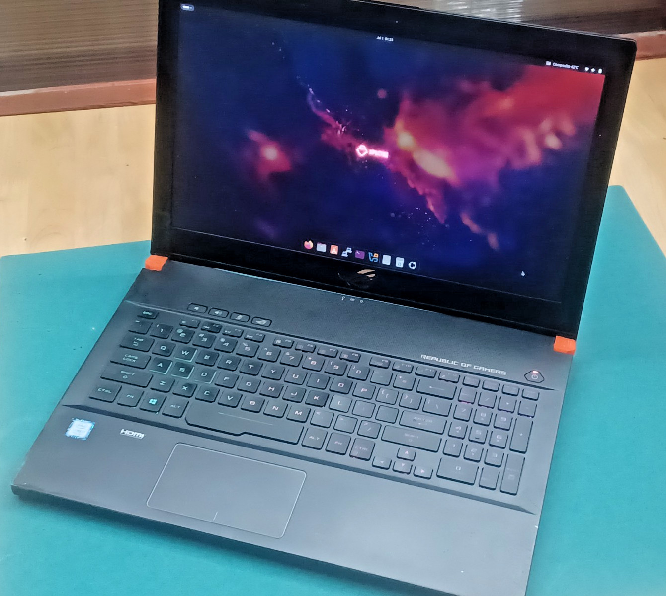 ASUS GU501G, Core i7 8th, GTX 1060, 8 GB RAM, 128 GB SSD, 200 GB HDD, Ubuntu 25
