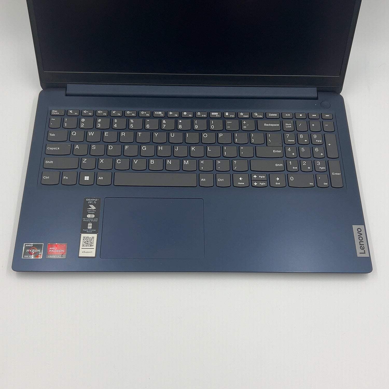 Lenovo IdeaPad 1 15AMN7 15.6″ Ryzen 5 7520U 2.8GHz 8GB RAM 256GB SSD