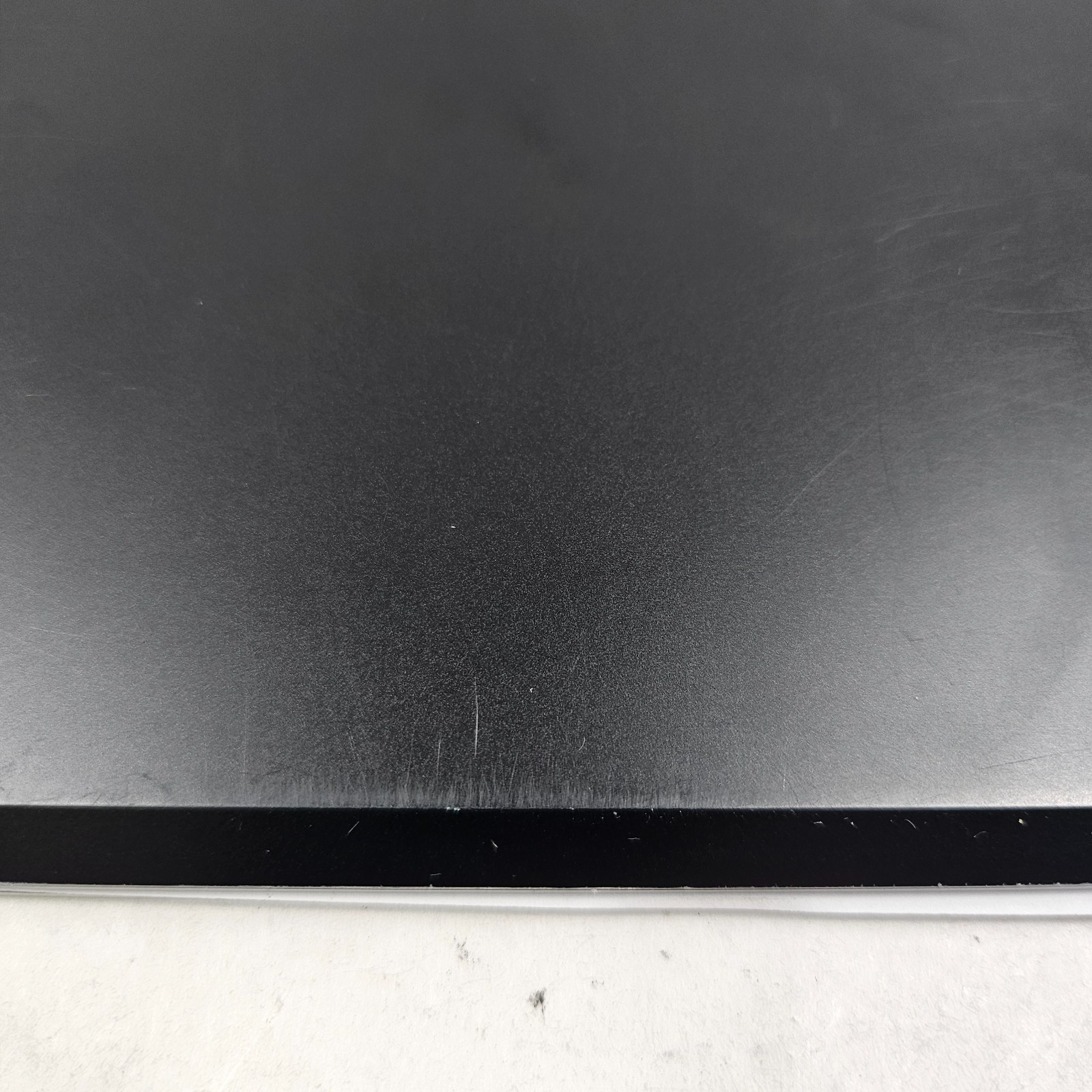 Microsoft Surface Laptop 3 15.6” i7-1065G7 512GB SSD 16GB RAM CRACKED SCREEN