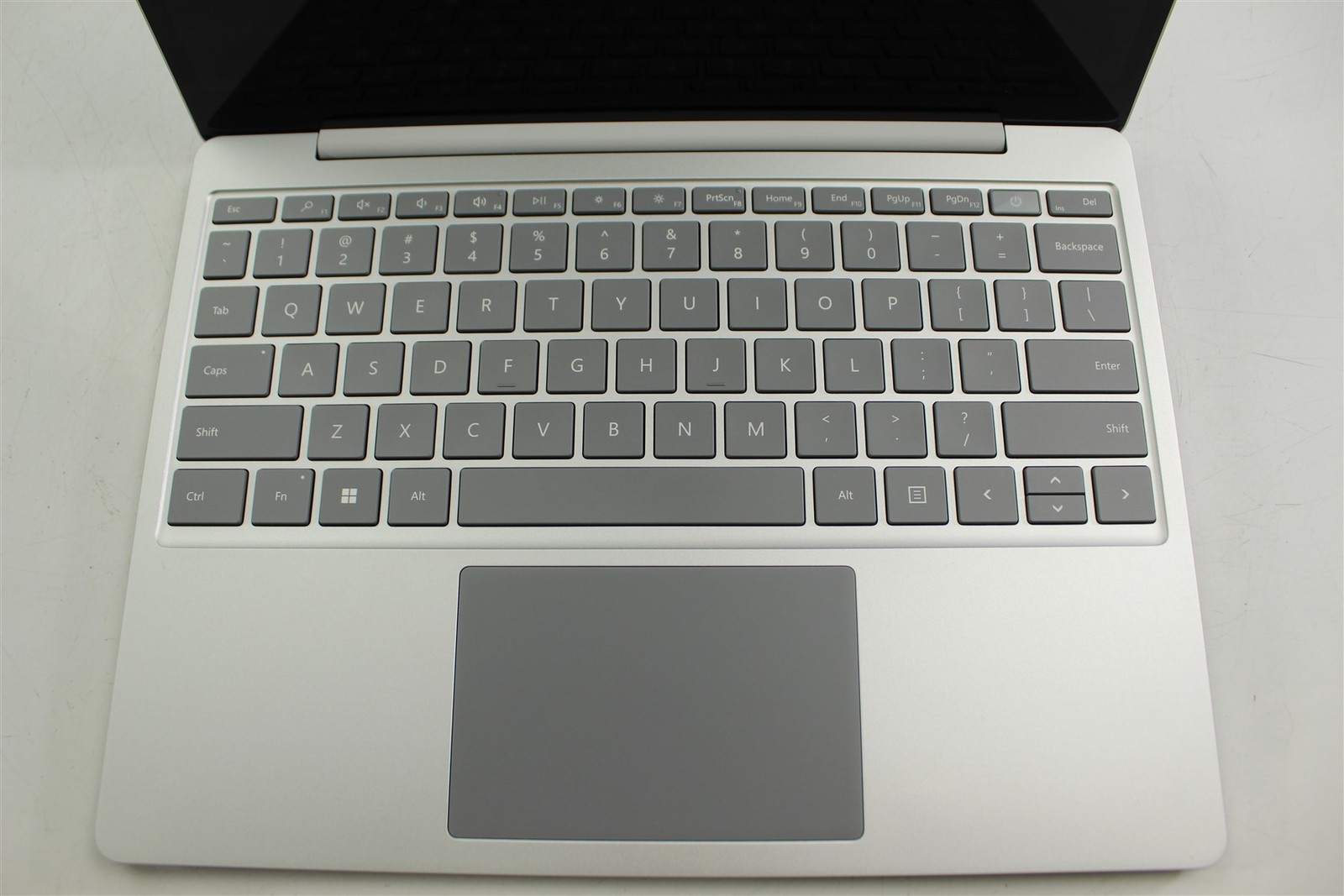 Microsoft Surface Laptop Go 2 2013 12.4″ i5-1135G7 256GB SSD 16GB RAM W11H