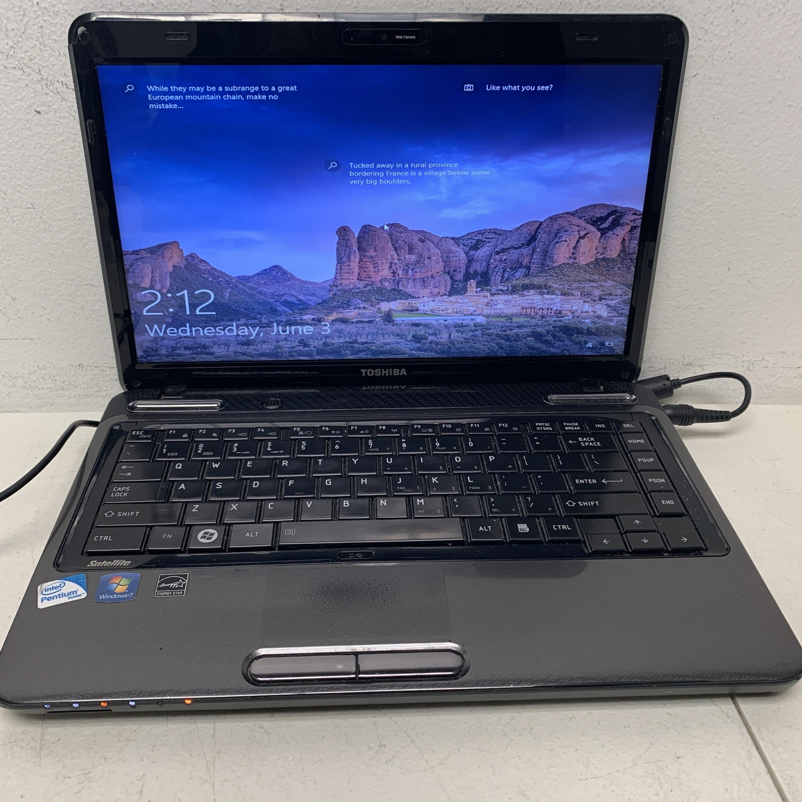 Toshiba Satellite L645 Intel Pentium P6200 2.13 GHz 8GB 500gb Hdd Wind 10 Home