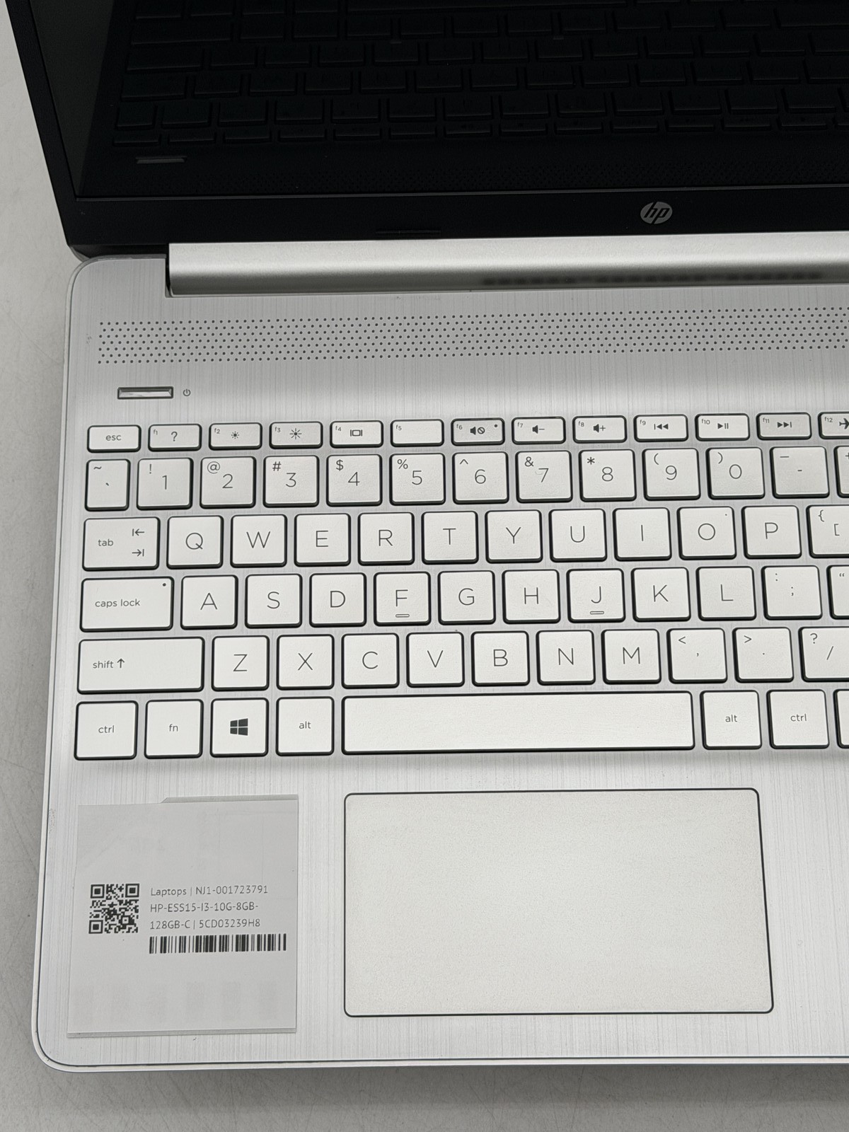 HP Laptop 15-dy1xxx 15.6″ i3-1005G1 8GB 128GB NO OS {READ}