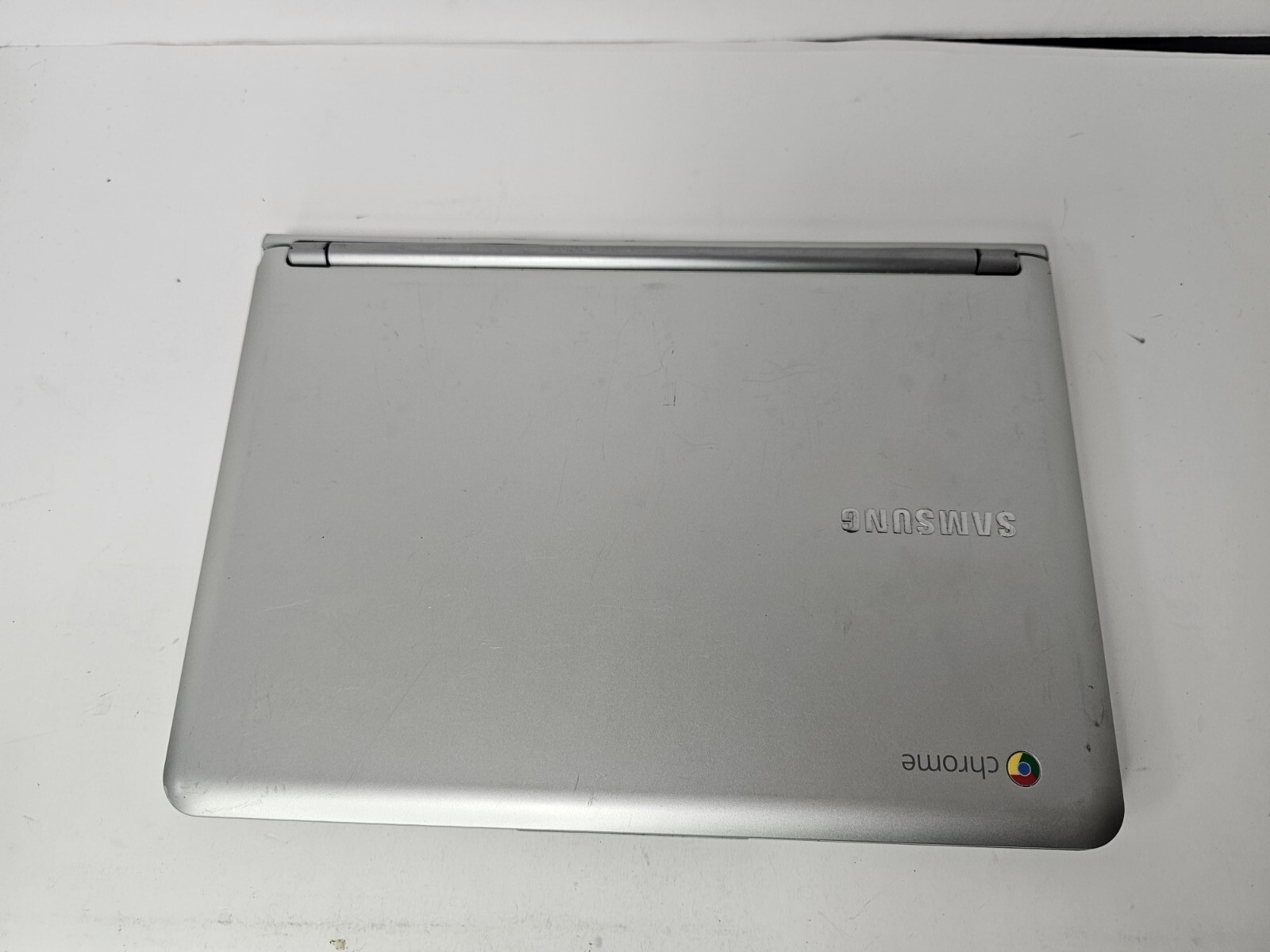 Samsung XE303 C12 11.6″ Chromebook Exynos 5 – 2GB RAM – 16GB eMMC XE303C12-A01US