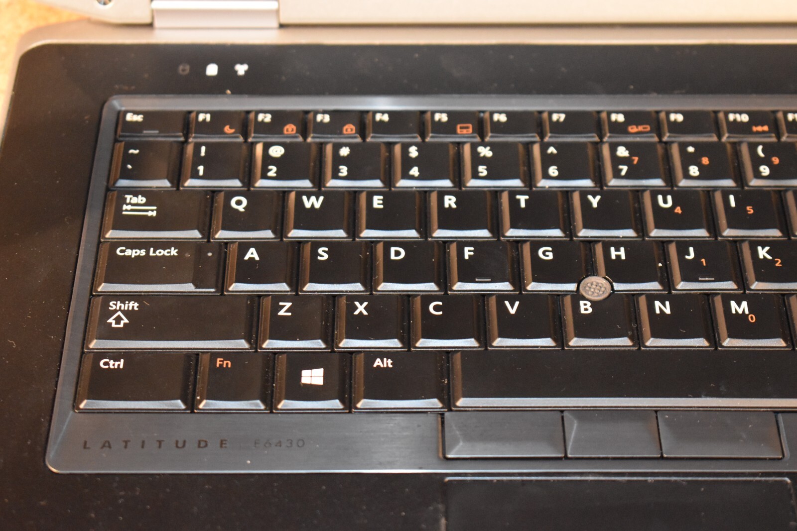Dell Latitude E6430 Intel Core i5-3320M 4GB RAM 320GB HDD Windows XP Pro Webcam