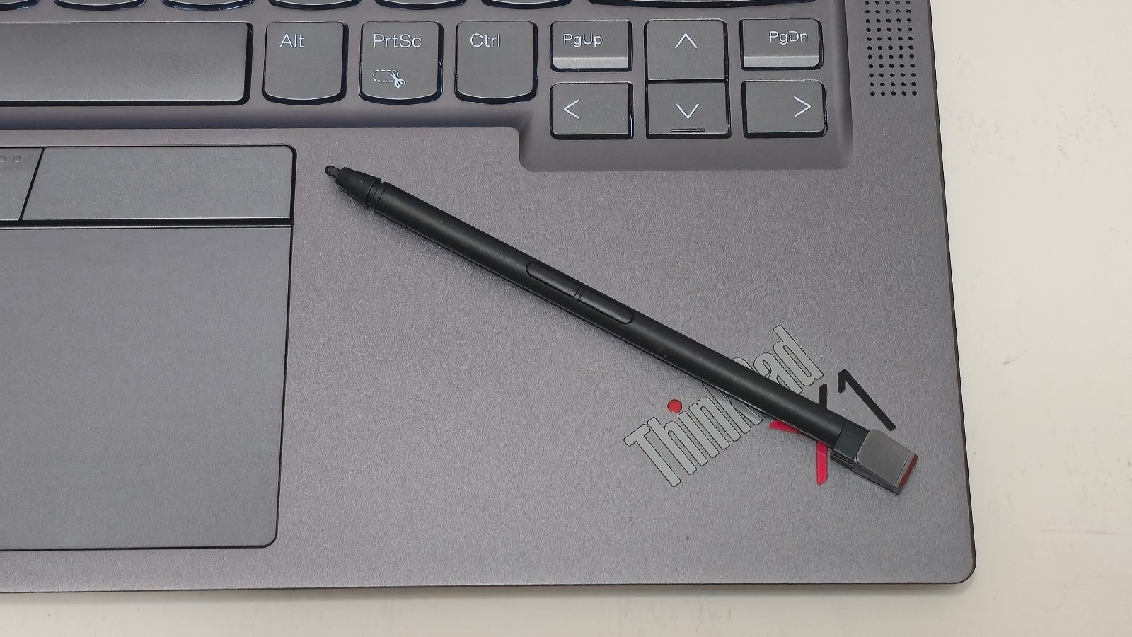 Lenovo ThinkPad X1 Yoga Gen 6 (i7-1185G7 CPU, 32 GB RAM 1 TB SSD) 14″ 4K Touch