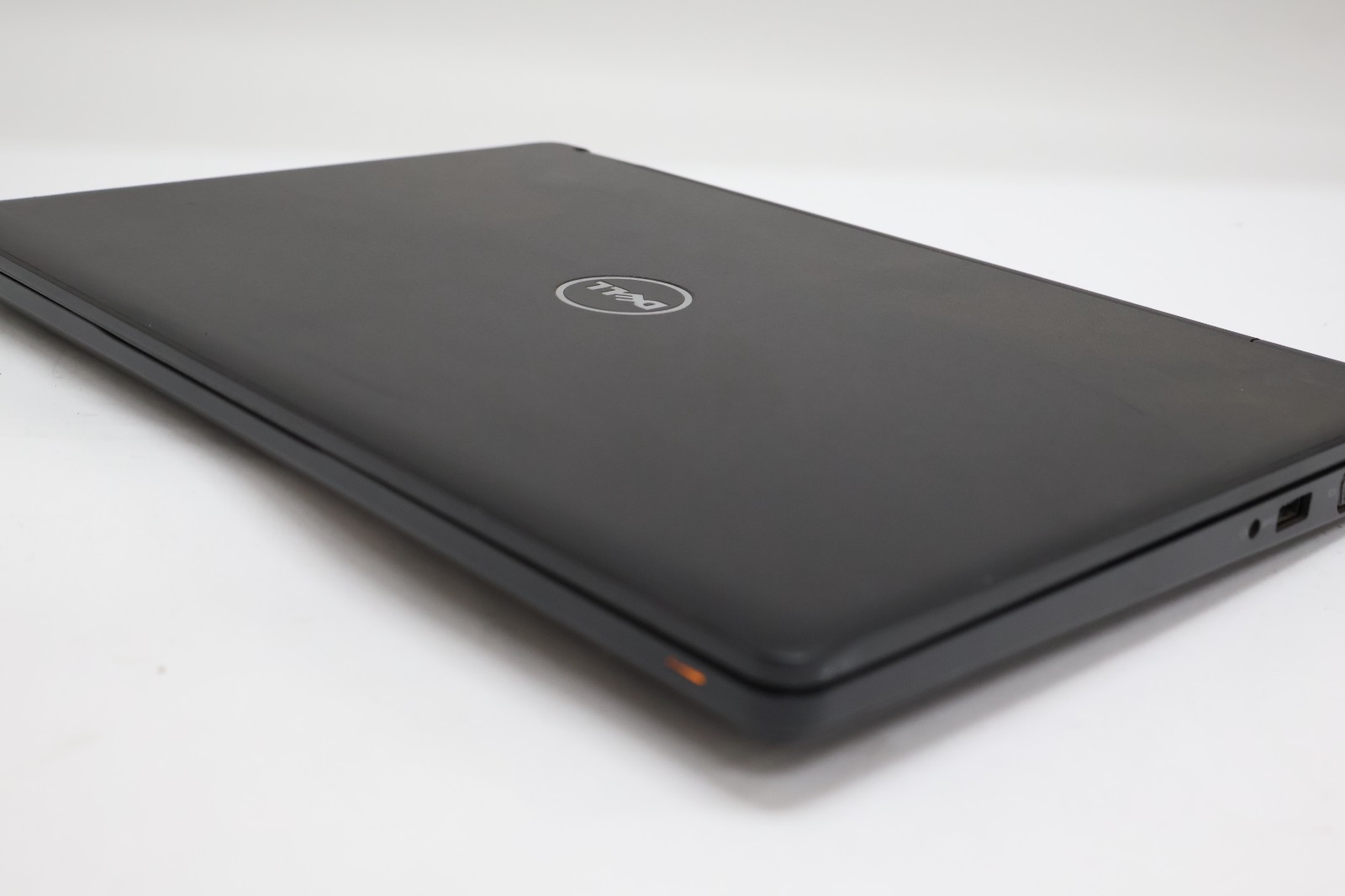 Dell Latitude 5480 i7-7820HQ 8GB Ram 500GB HDD Laptop Win 11 Pro Poor Battery
