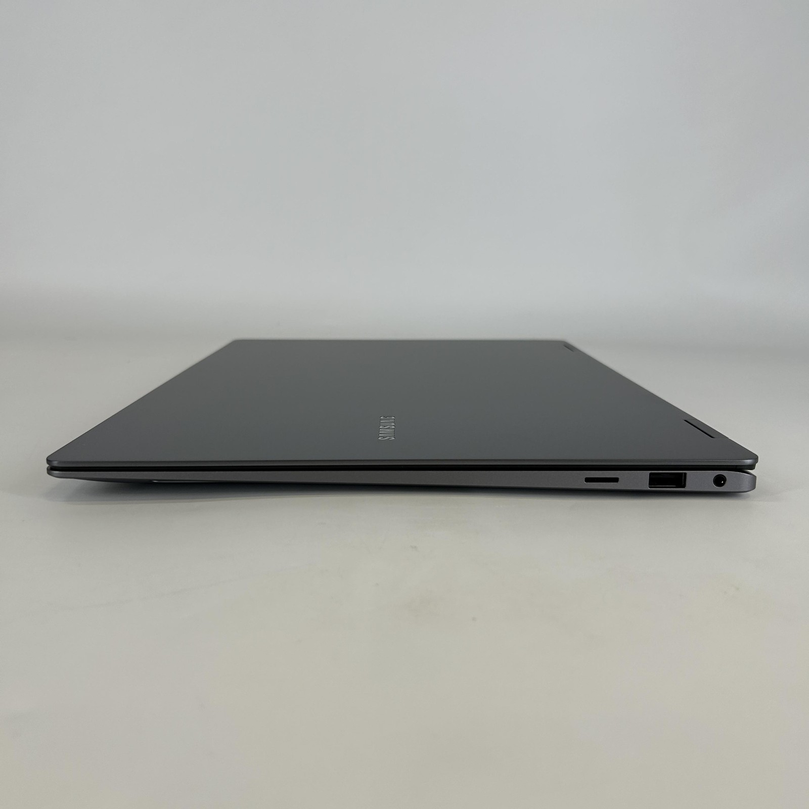 Samsung Galaxy Book5 Pro 360 16 QHD+ TOUCH 2.2GHz Ultra 7 256V 16GB 1TB SSD