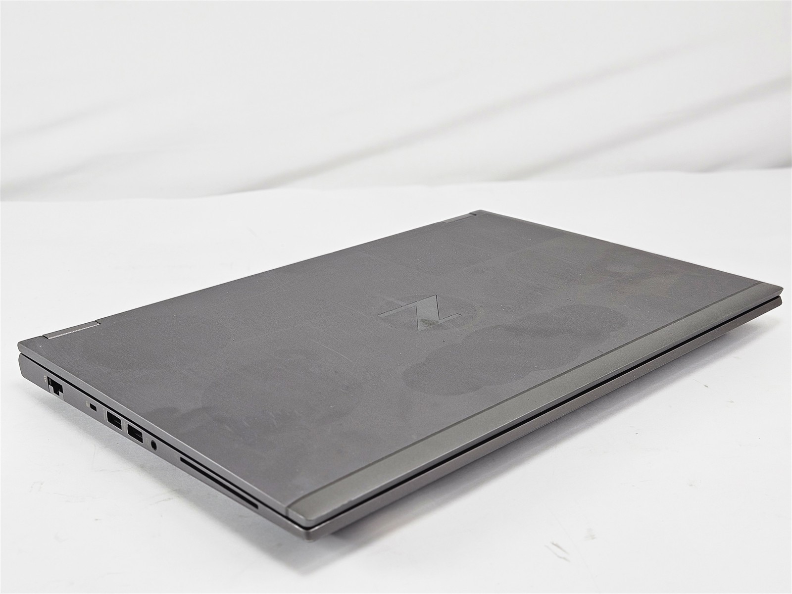 HP ZBook Fury 15 G8 Intel Core i9-11950H 32GB 1TB SSD 15.6″ RTX A4000 No ‘0’Key
