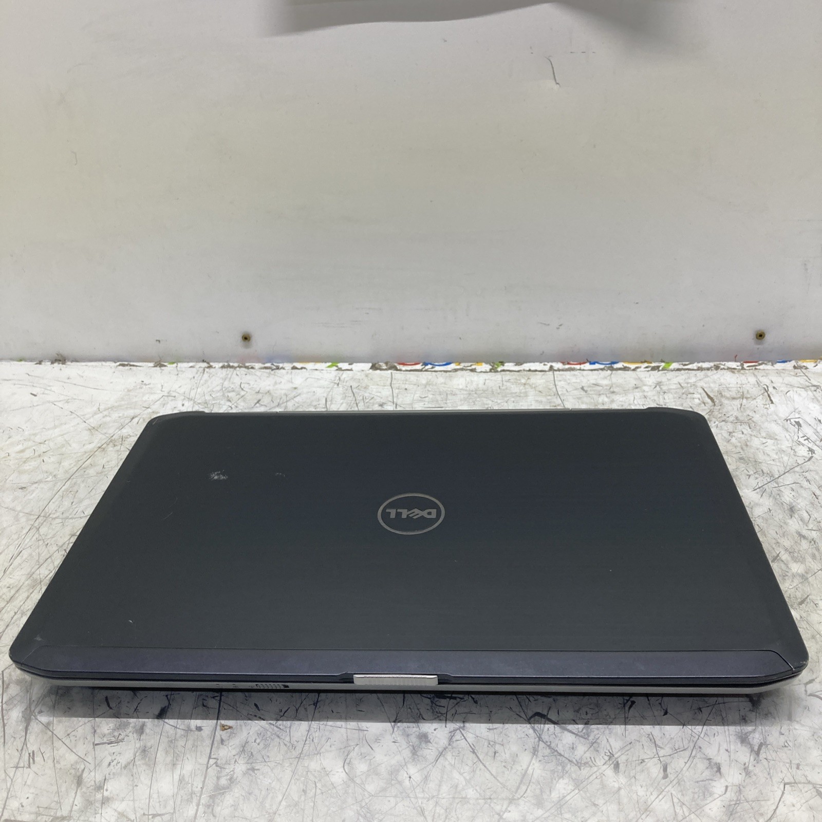 Dell Latitude E5520 Intel Core i5-2520M 2.5 GHz 4Gb RAM No HDD Boot to BIOS