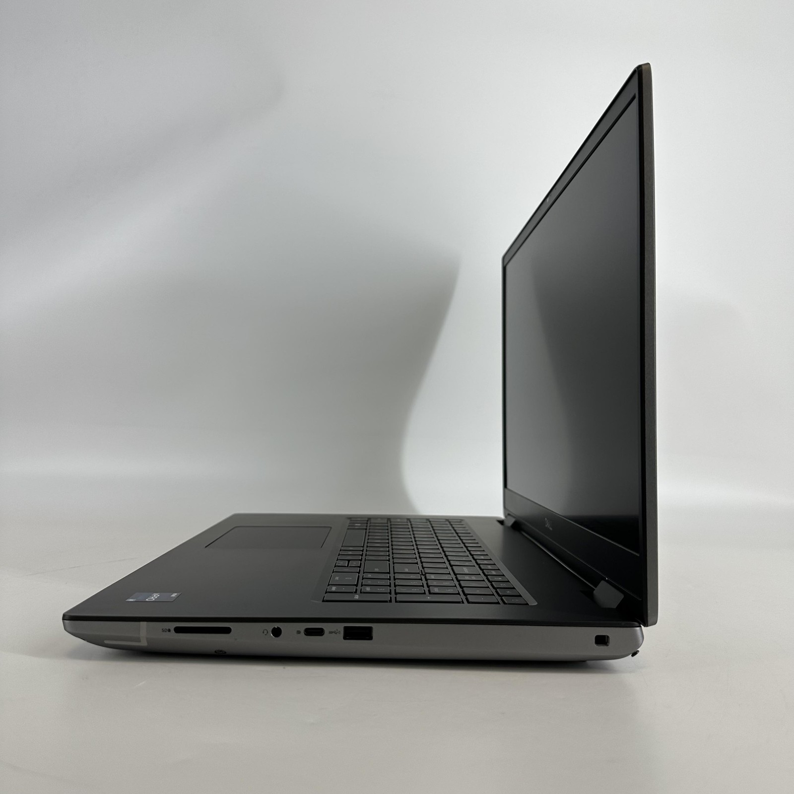 Dell Precision 7770 17.3 FHD 2.3 GHz i9-12950HX 64GB 1TB SSD RTX A5500 Good